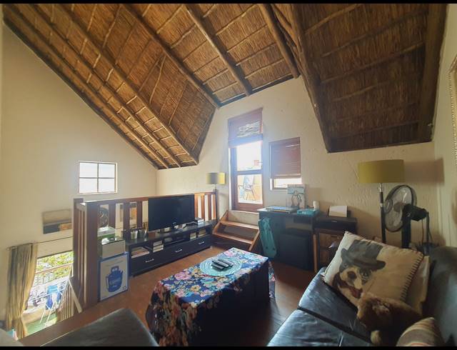 1 BEDROOM APARTMENT FOR SALE IN DOUGLASDALE